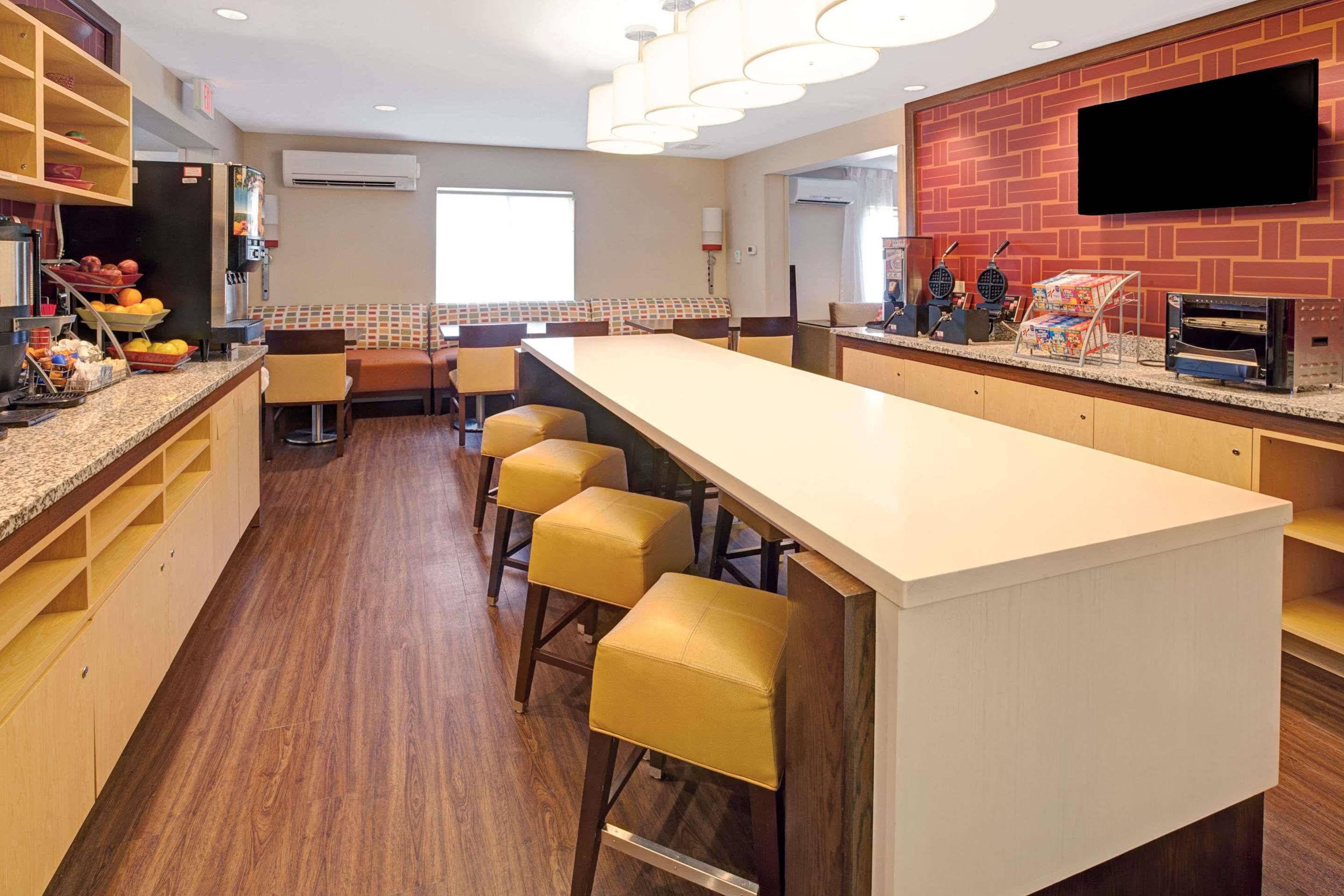 Mainstay Suites Northbrook 헬링 외부 사진